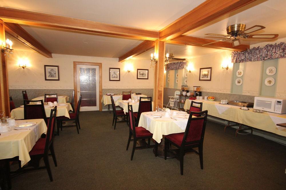 Tara Manor Inn St. Andrews By The Sea Extérieur photo