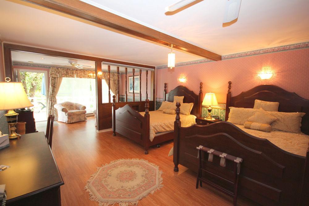 Tara Manor Inn St. Andrews By The Sea Extérieur photo
