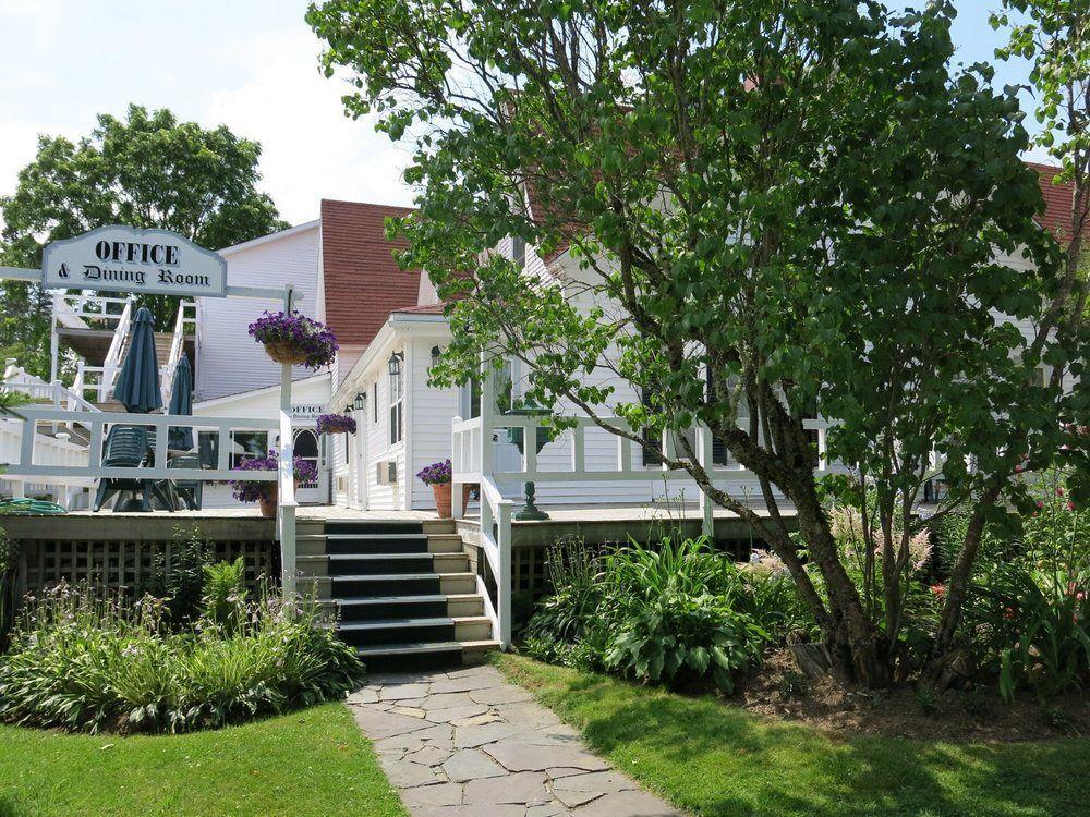Tara Manor Inn St. Andrews By The Sea Extérieur photo